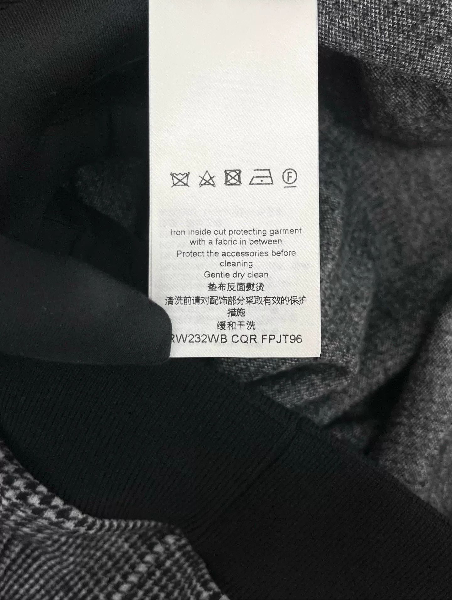 Louis Vuitton louis vuitton check pattern wool hoodie Size US L / EU 52-54 / 3 - 4 Thumbnail