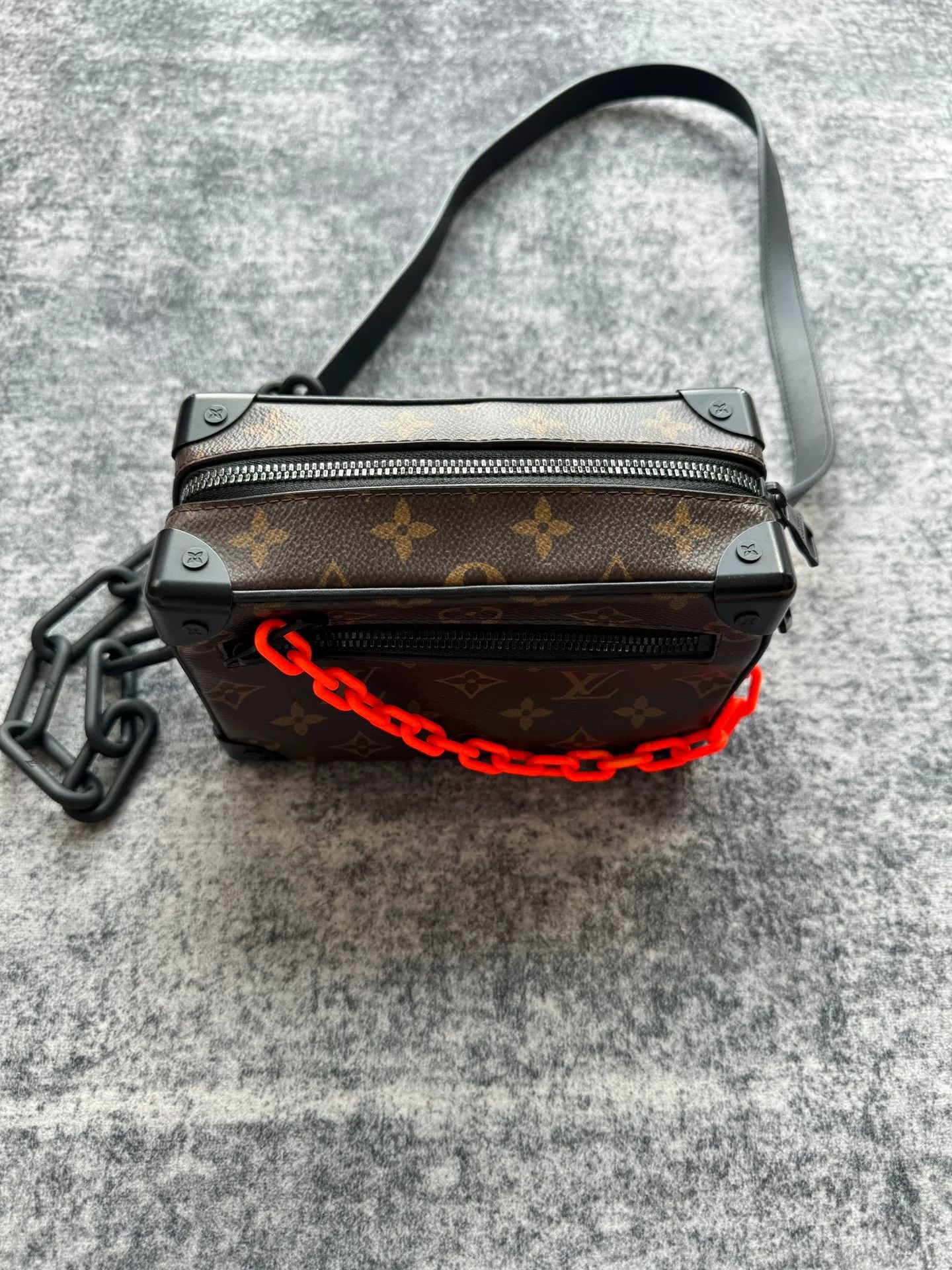 Louis Vuitton louis vuitton soft trunk mini handbag Size ONE SIZE - 2 Thumbnail