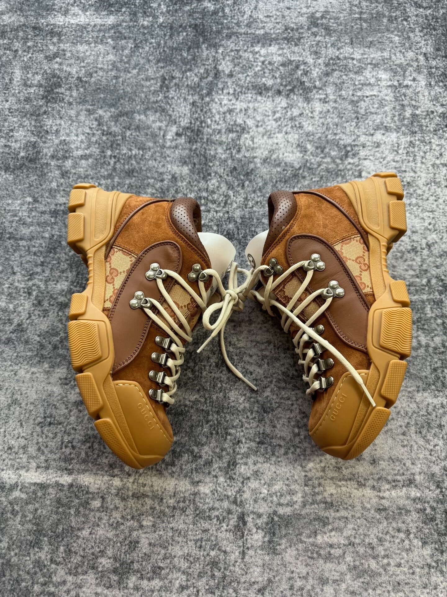 Gucci brown suede hiking shoes by gucci Size US 7 / EU 40 - 4 Thumbnail