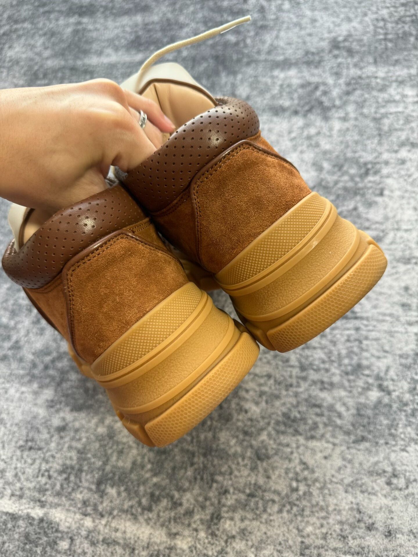 Gucci brown suede hiking shoes by gucci Size US 7 / EU 40 - 6 Thumbnail