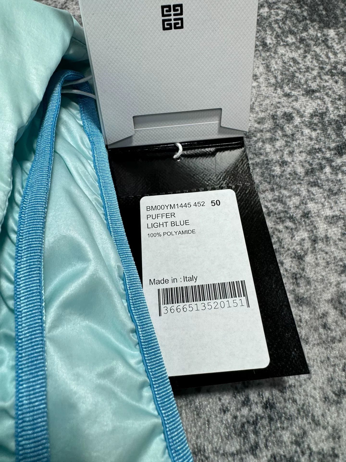 Givenchy givenchy mmw light blue down vest Size US L / EU 52-54 / 3 - 3 Thumbnail