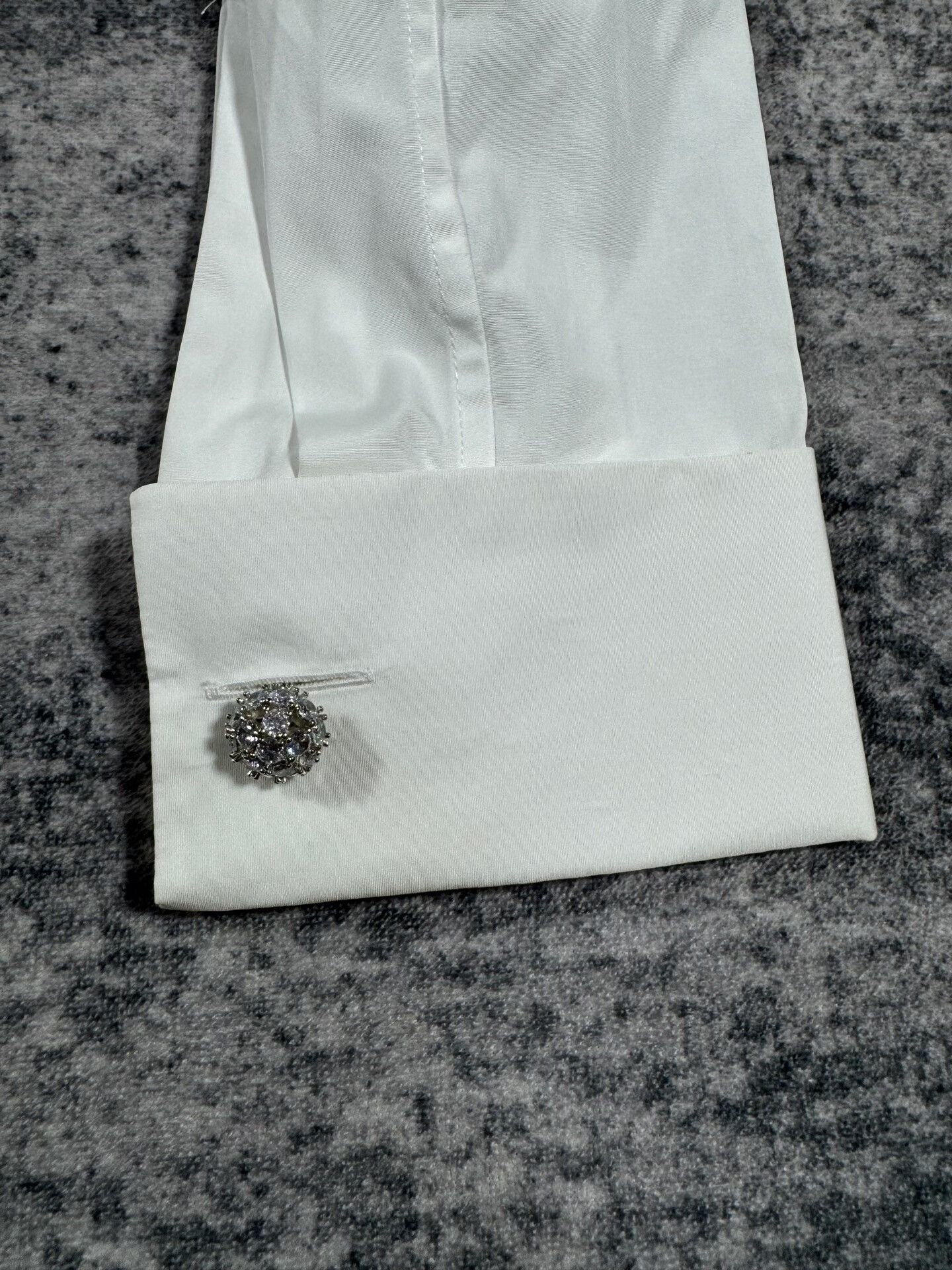 Miu Miu Miu Miu White Cropped Shirt with Studs Size M / US 6-8 / IT 42-44 - 5 Thumbnail
