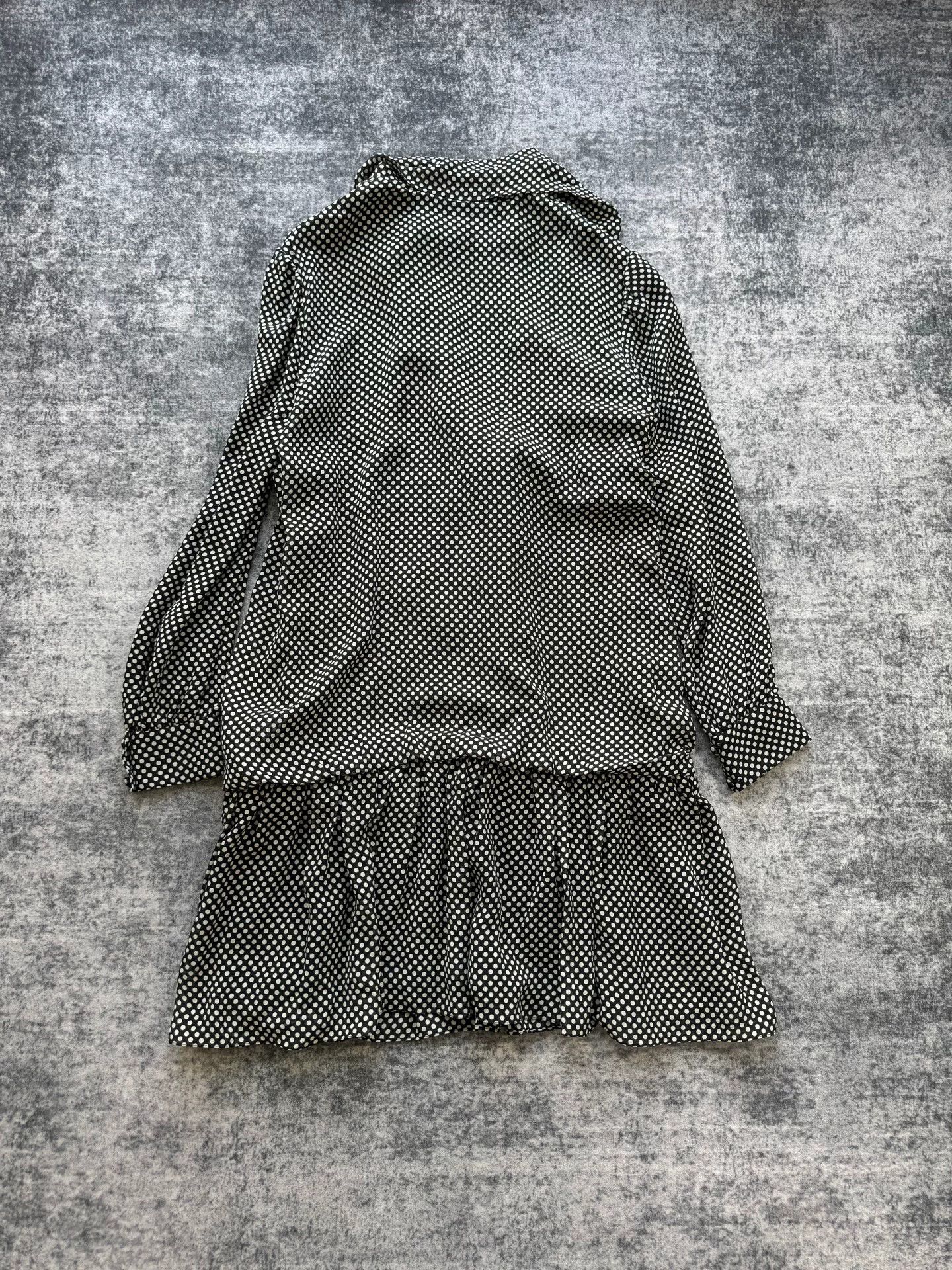 Celine celine polka dot silk shirt dress Size XS / US 0-2 / IT 36-38 - 2 Thumbnail