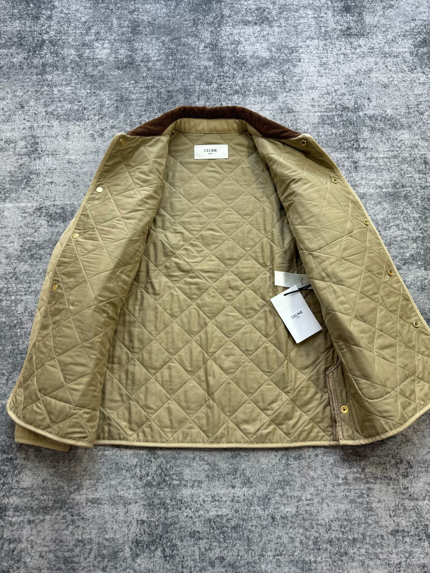 Celine celine khaki quilted jacket with gold buttons Size S / US 4 / IT 40 - 5 Thumbnail