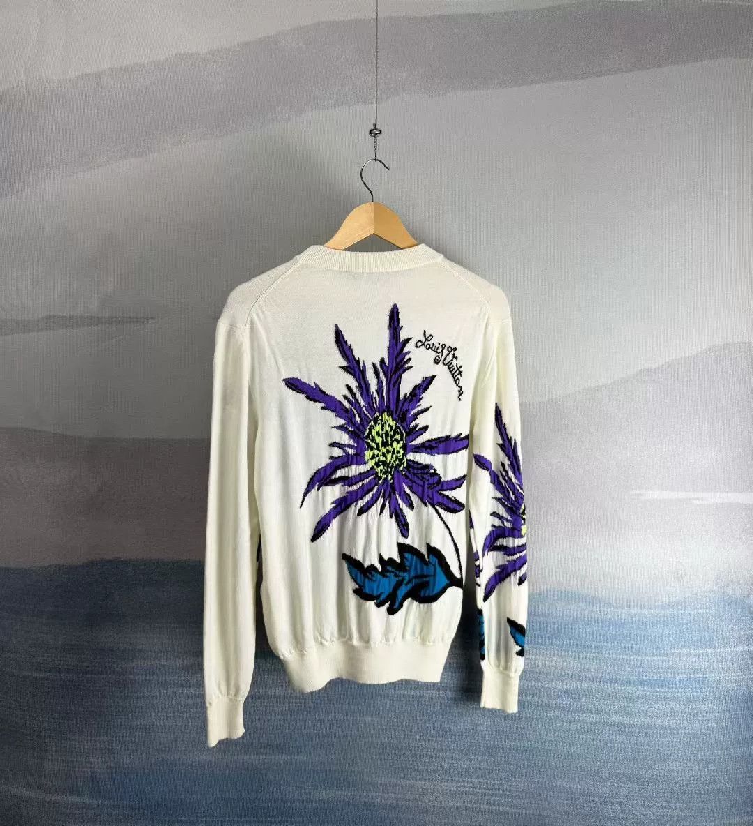 Louis Vuitton louis vuitton white floral knit sweater Size XS / US 0-2 / IT 36-38 - 3 Thumbnail