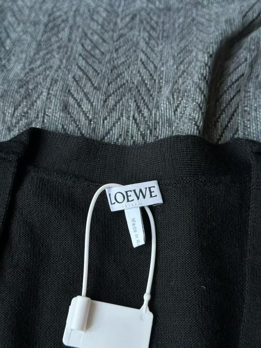 Loewe Loewe Embroidered Logo Cardigan in Black Size US M / EU 48-50 / 2 - 4 Thumbnail