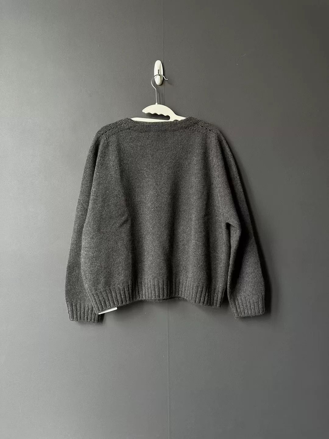 Celine celine dark gray cashmere sweater Size S / US 4 / IT 40 - 2 Thumbnail