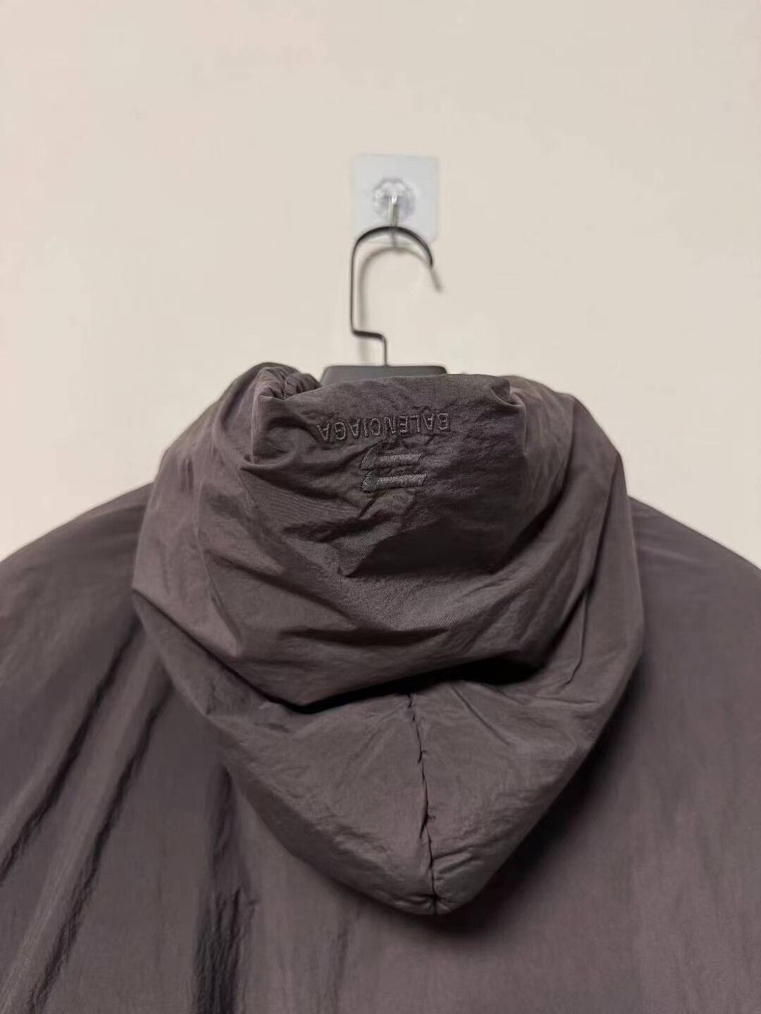 Balenciaga balenciaga sporty hoodie with oversized fit Size US L / EU 52-54 / 3 - 3 Thumbnail