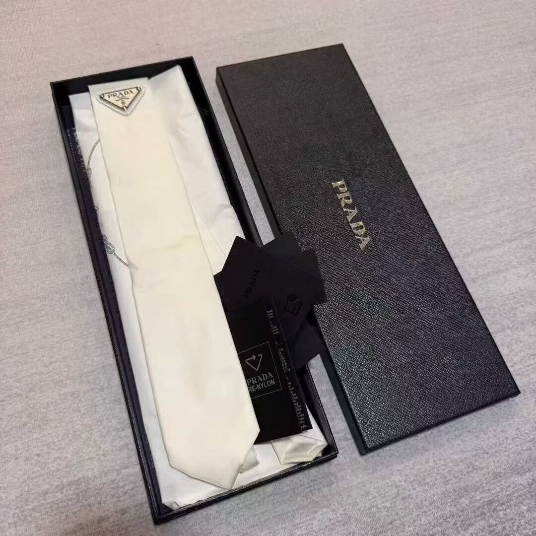 Prada prada re-nylon white tie with triangle logo Size ONE SIZE - 5 Thumbnail