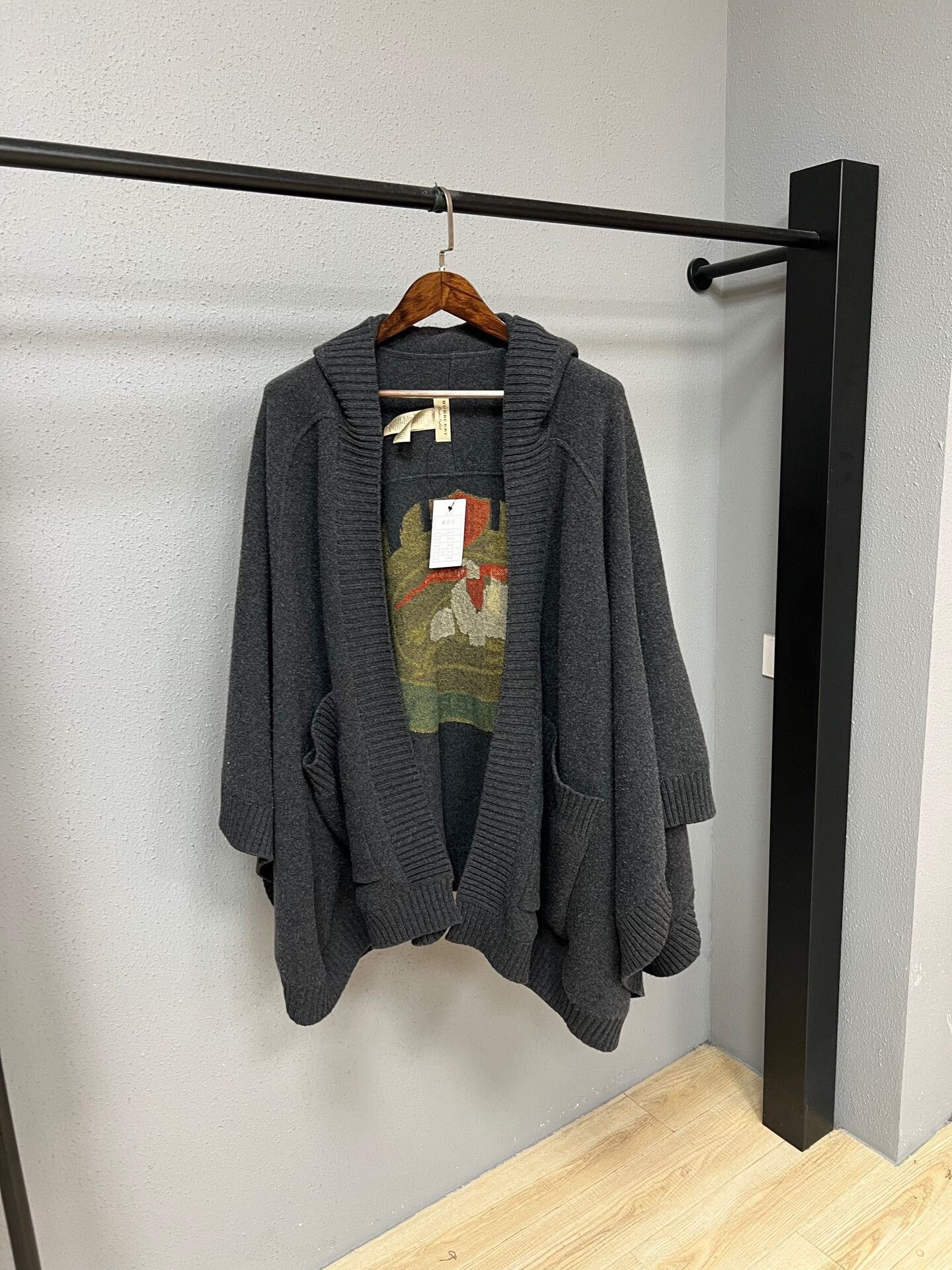 Burberry burberry gray cashmere cape with hood Size ONE SIZE - 2 Thumbnail