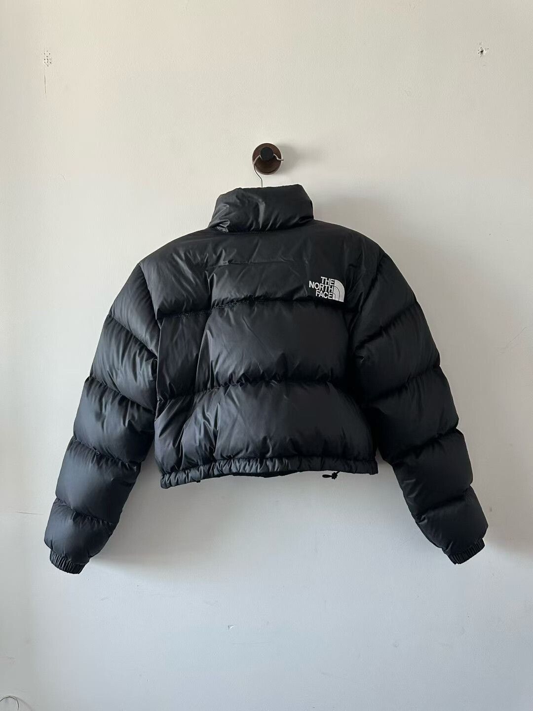 The North Face women's short black puffer jacket Size S / US 4 / IT 40 - 2 Thumbnail