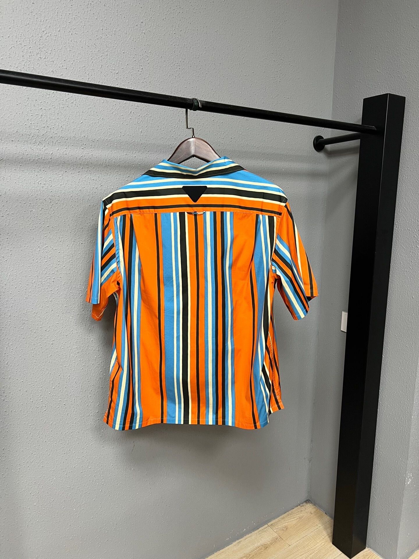 Prada prada striped short sleeve bowling shirt Size US L / EU 52-54 / 3 - 2 Thumbnail
