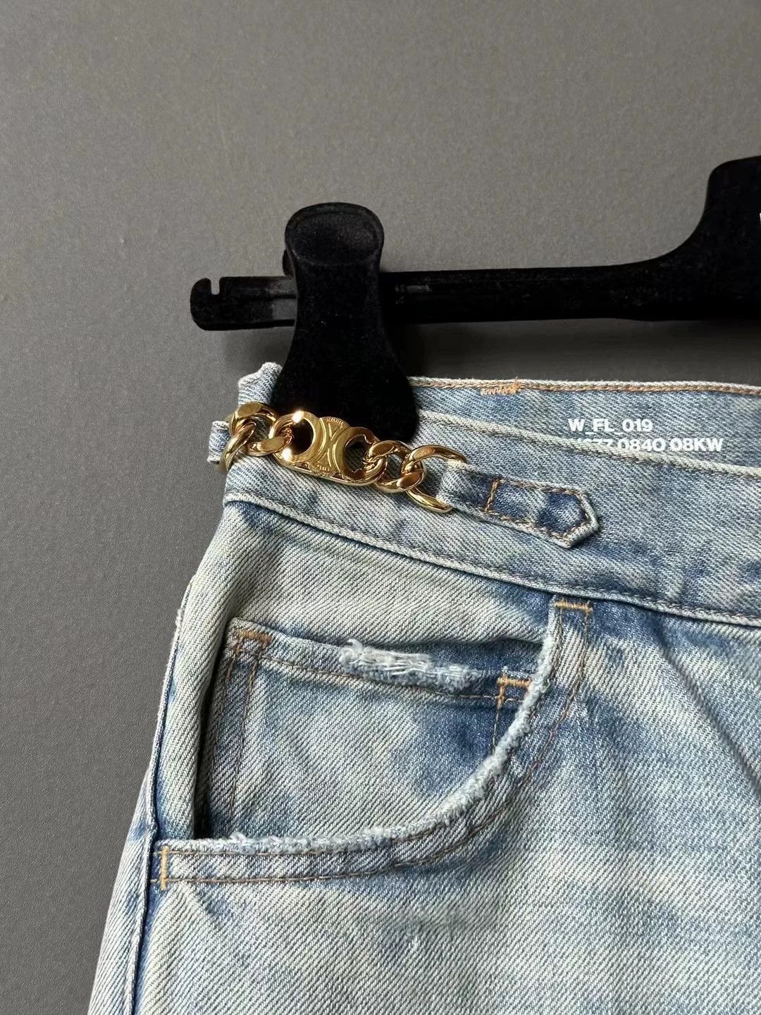 Celine celine chain detail washed denim jeans Size 25" / US 0 / IT 36 - 2 Thumbnail