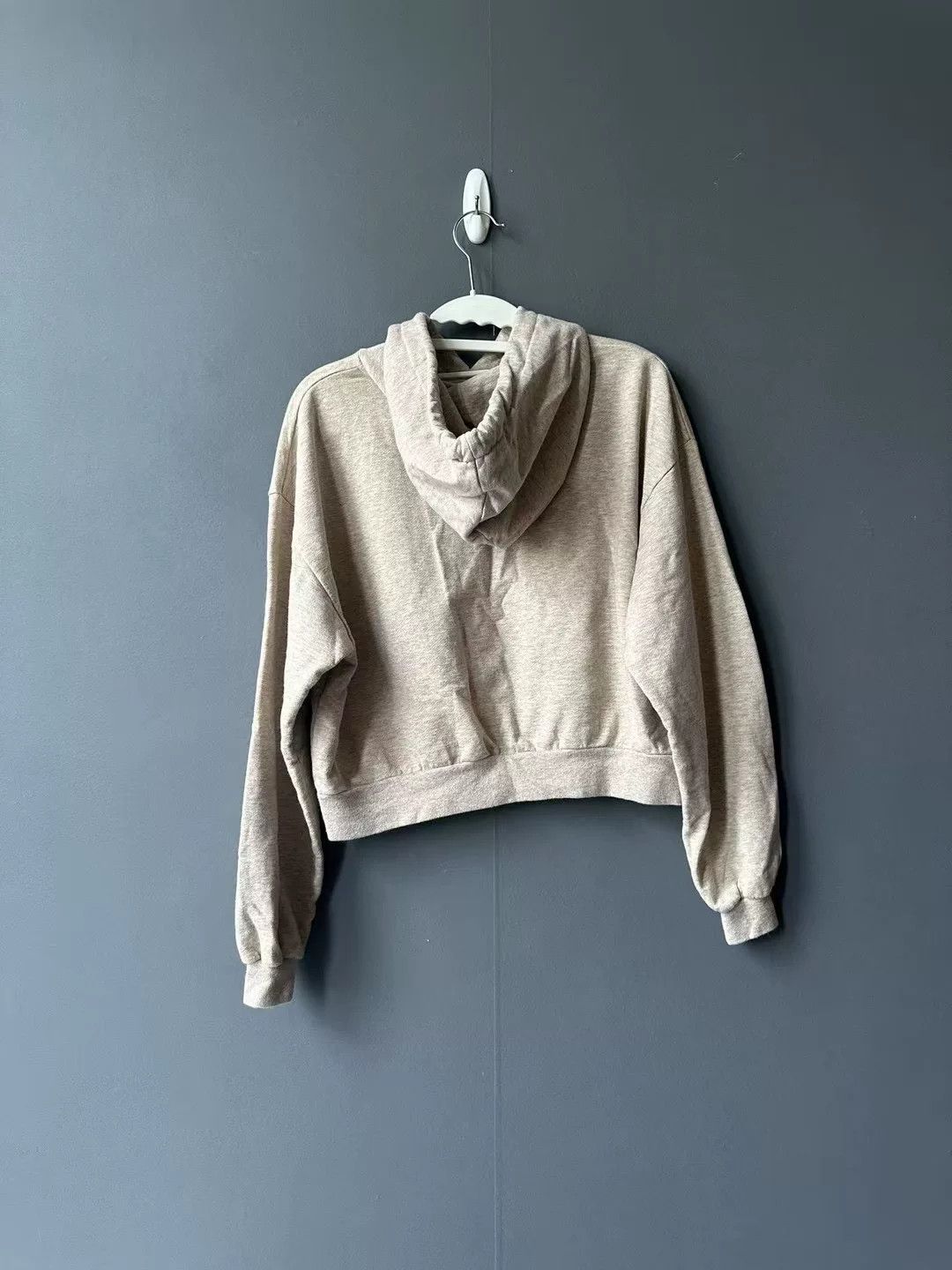 Celine celine beige hoodie with embossed logo Size S / US 4 / IT 40 - 2 Thumbnail