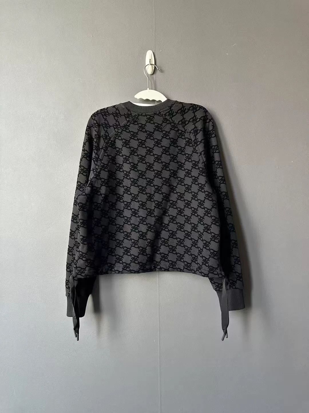 Fendi fendi women's black printed sweatshirt with ribbons Size XS / US 0-2 / IT 36-38 - 2 Thumbnail