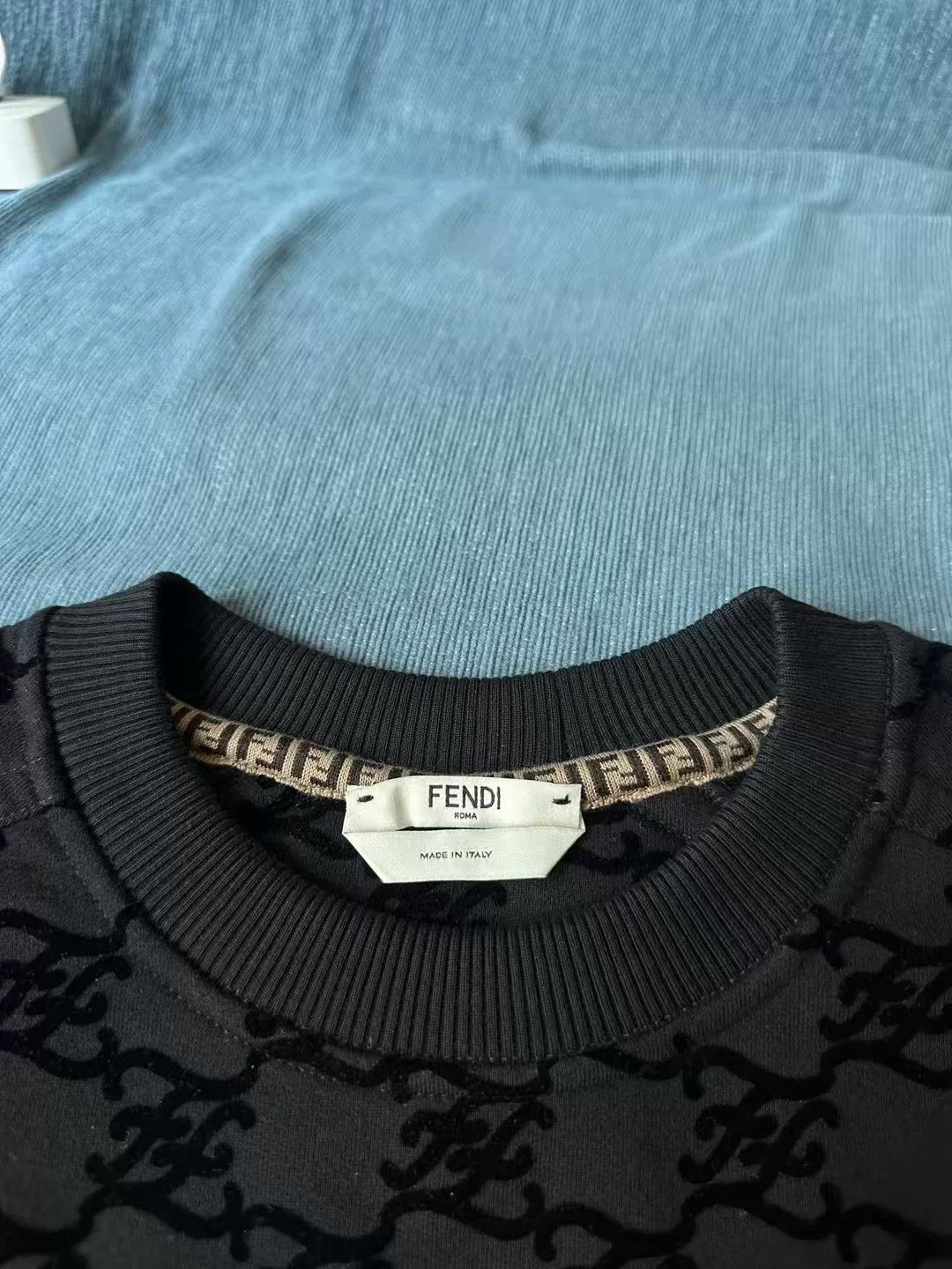 Fendi fendi women's black printed sweatshirt with ribbons Size XS / US 0-2 / IT 36-38 - 3 Thumbnail