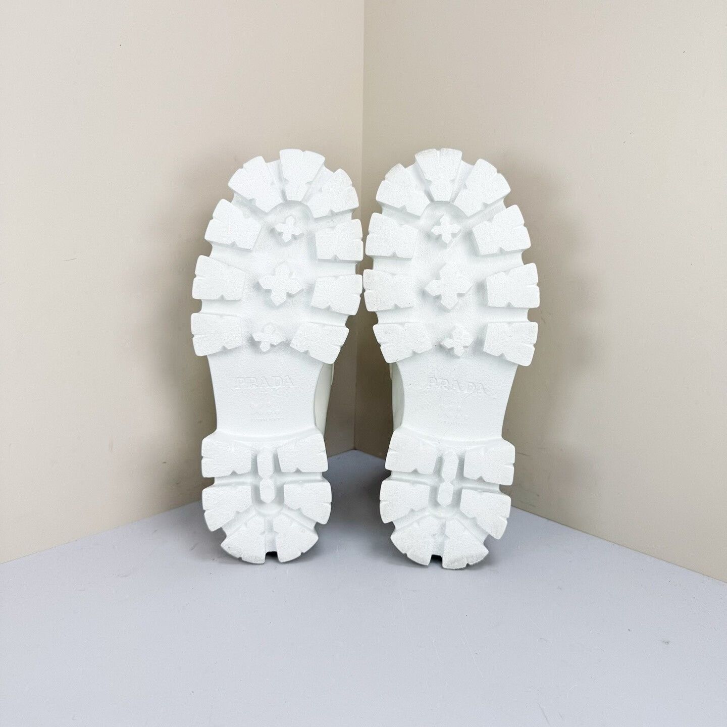 Prada prada white platform gear loafers Size US 6 / IT 36 - 5 Thumbnail