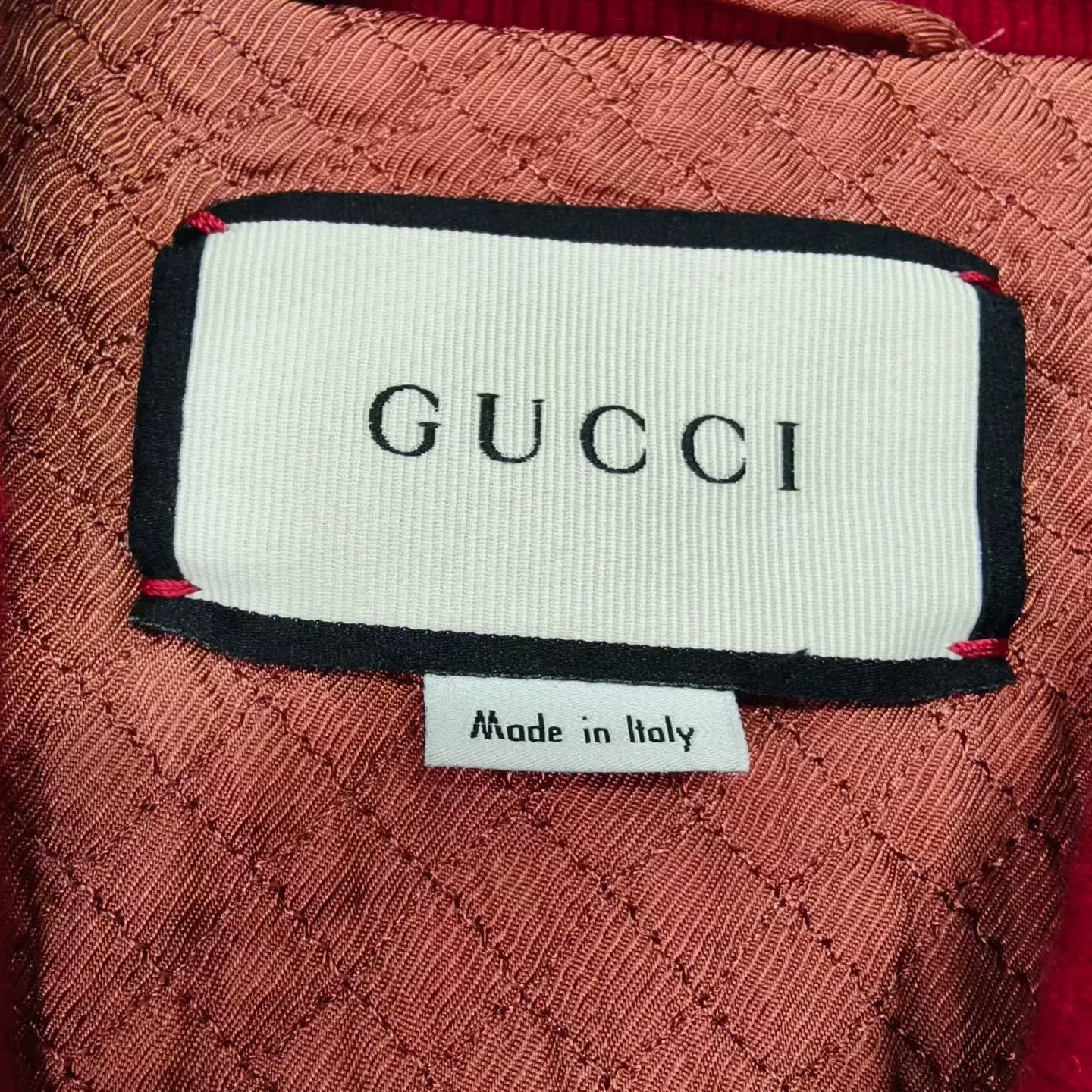gucci red embroidered cat velvet bomber jacket