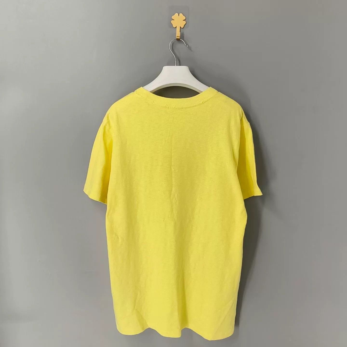 Dior dior ss25 yellow embroidered short sleeve t-shirt Size XS / US 0-2 / IT 36-38 - 2 Thumbnail
