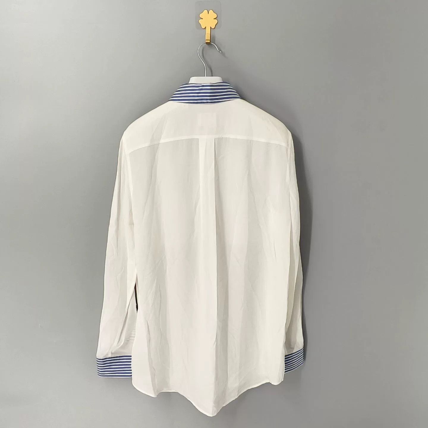 Burberry burberry blue white striped silk shirt Size M / US 6-8 / IT 42-44 - 2 Thumbnail