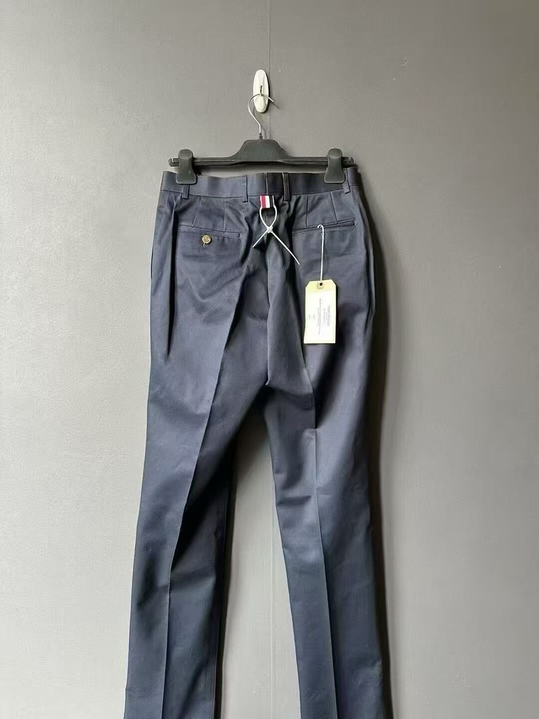 Thom Browne thom browne navy tailored pants Size US 30 / EU 46 - 2 Thumbnail