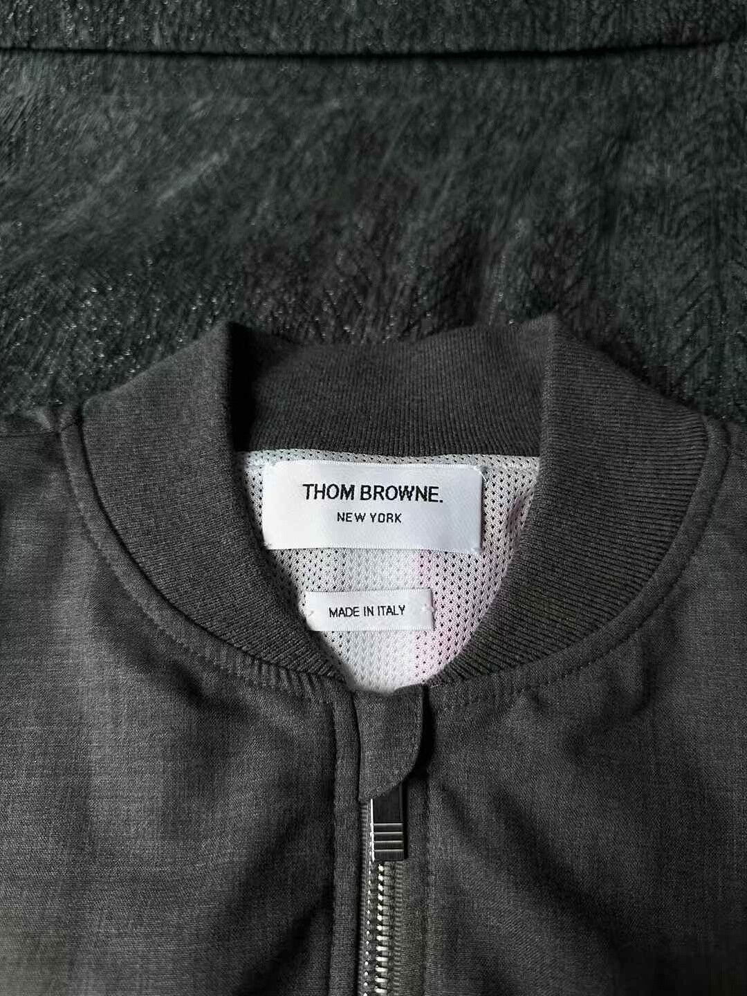 Thom Browne thom browne gray striped jacket Size US S / EU 44-46 / 1 - 3 Thumbnail