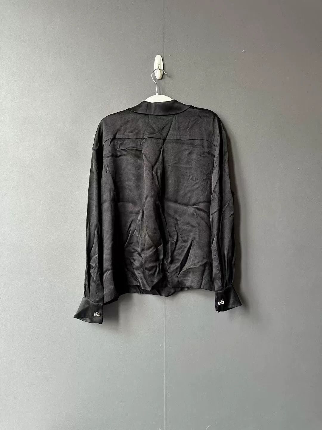 Loewe loewe black silk logo button-up shirt Size S / US 4 / IT 40 - 2 Thumbnail