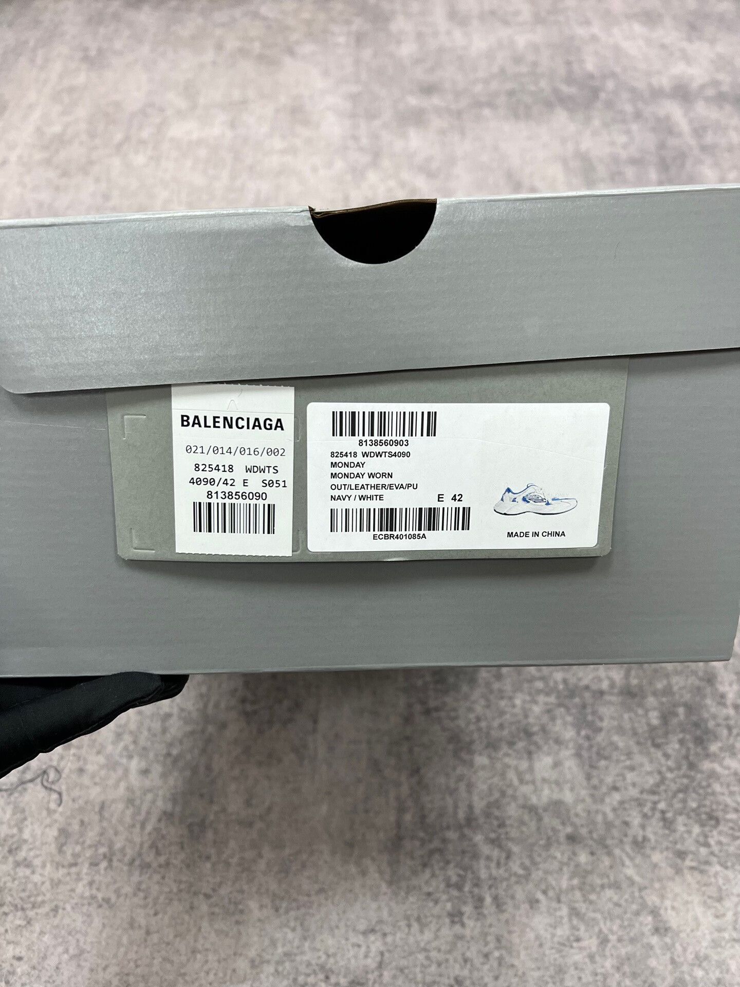 Balenciaga balenciaga monday white blue sneakers Size US 10 / EU 43 - 9 Thumbnail