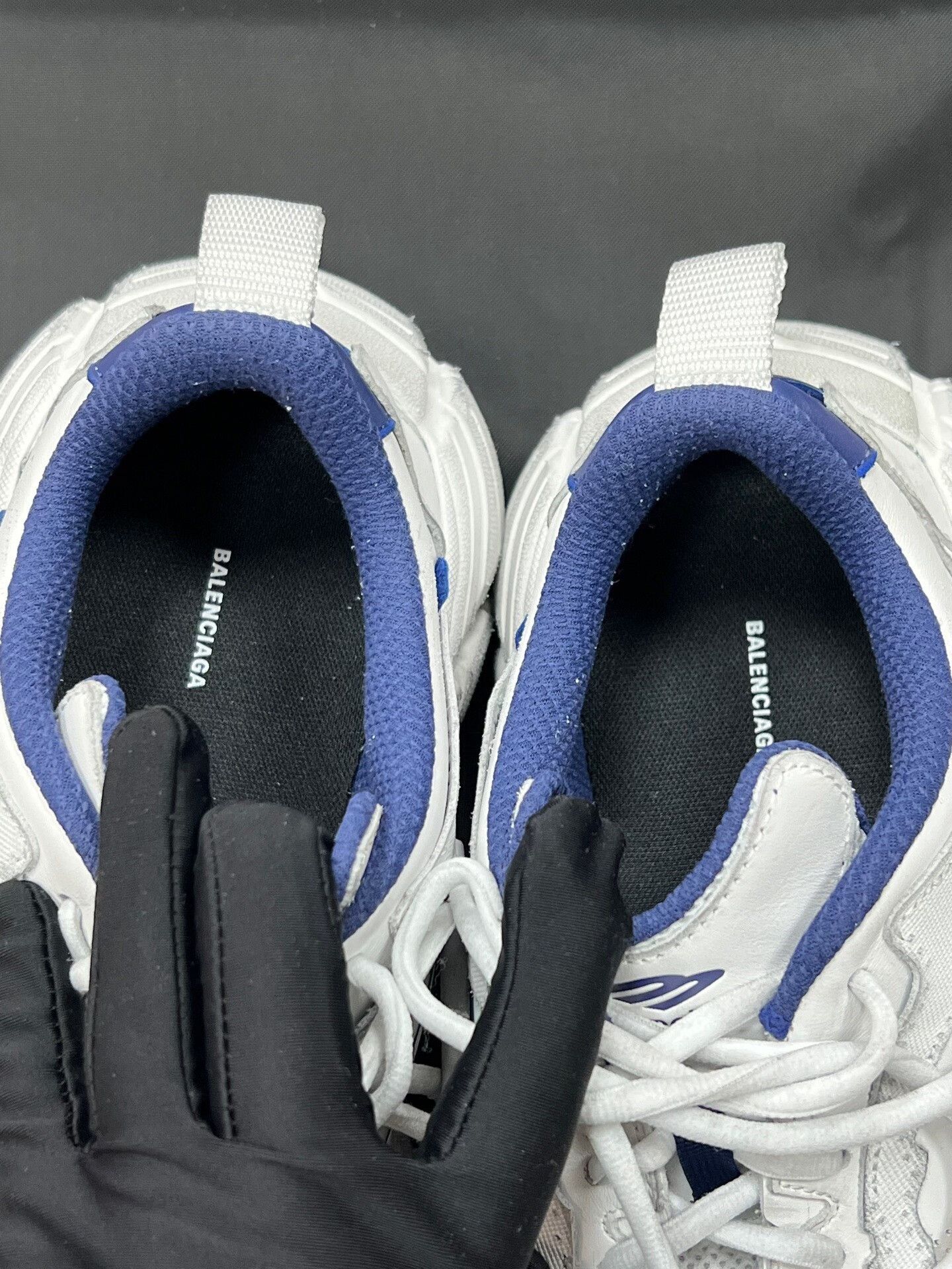 Balenciaga balenciaga monday white blue sneakers Size US 10 / EU 43 - 7 Thumbnail