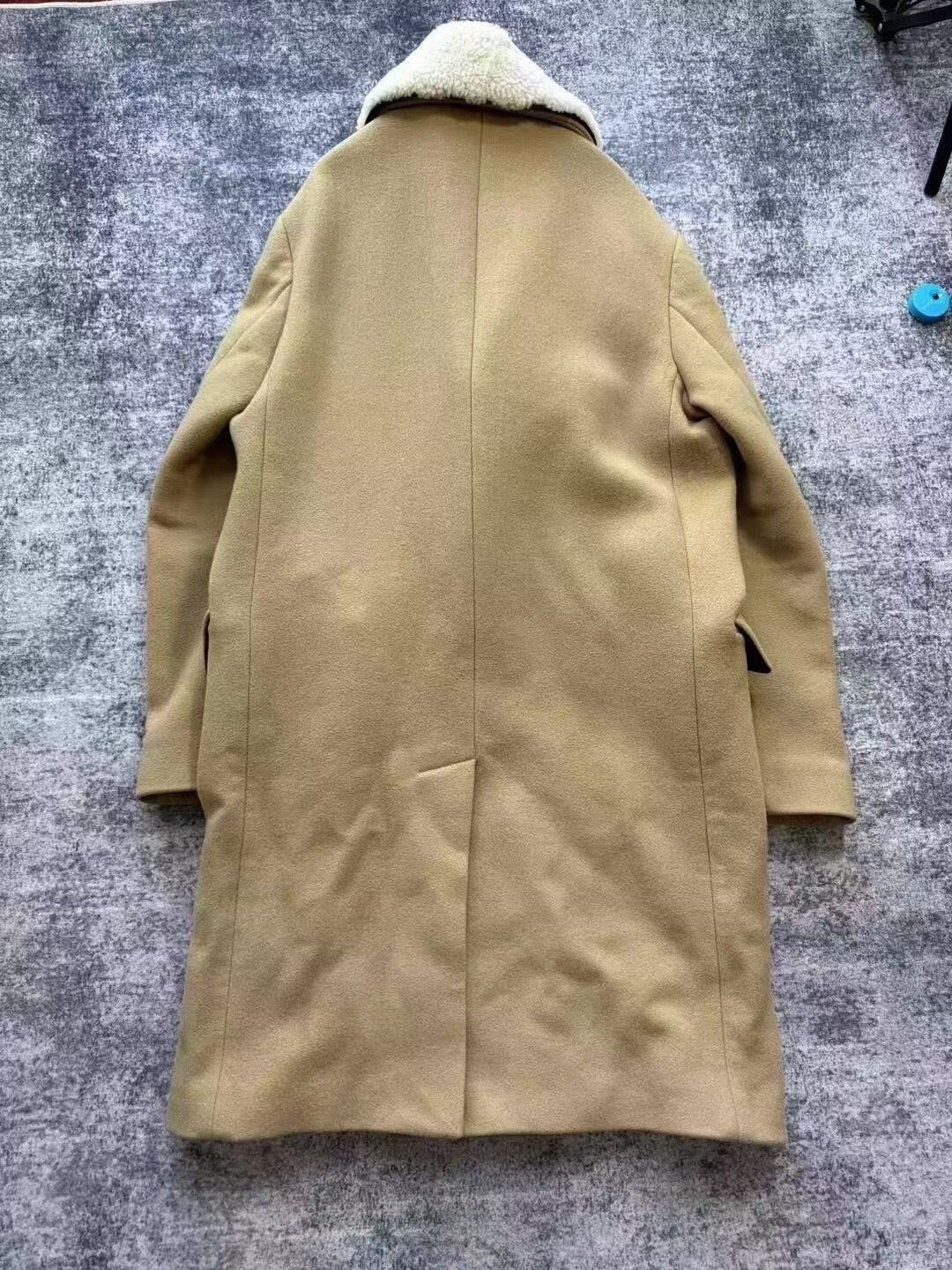Loewe Loewe Beige Wool Cashmere Coat with Fur Collar Size US L / EU 52-54 / 3 - 4 Thumbnail