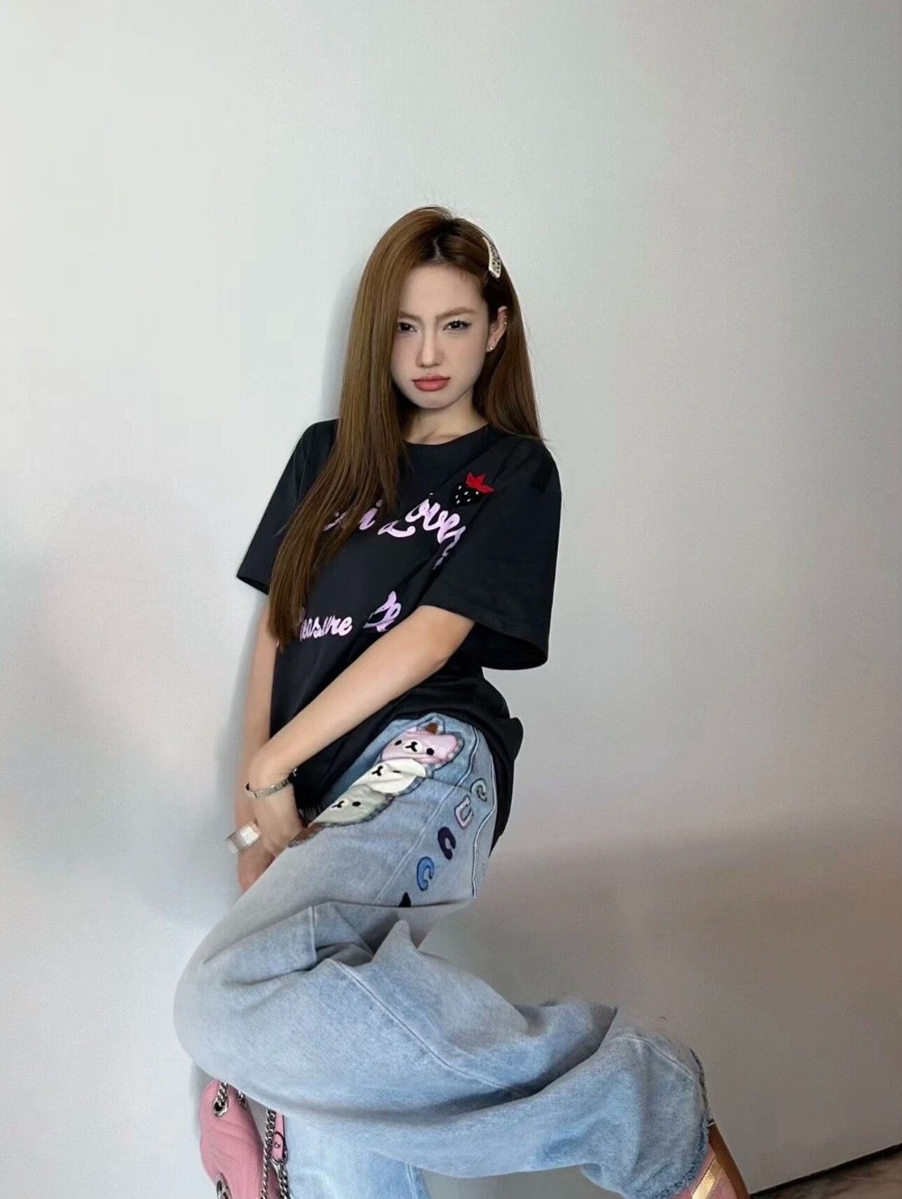 Gucci gucci black embroidered strawberry short sleeve Size XXS / US 00 / IT 34 - 8 Thumbnail