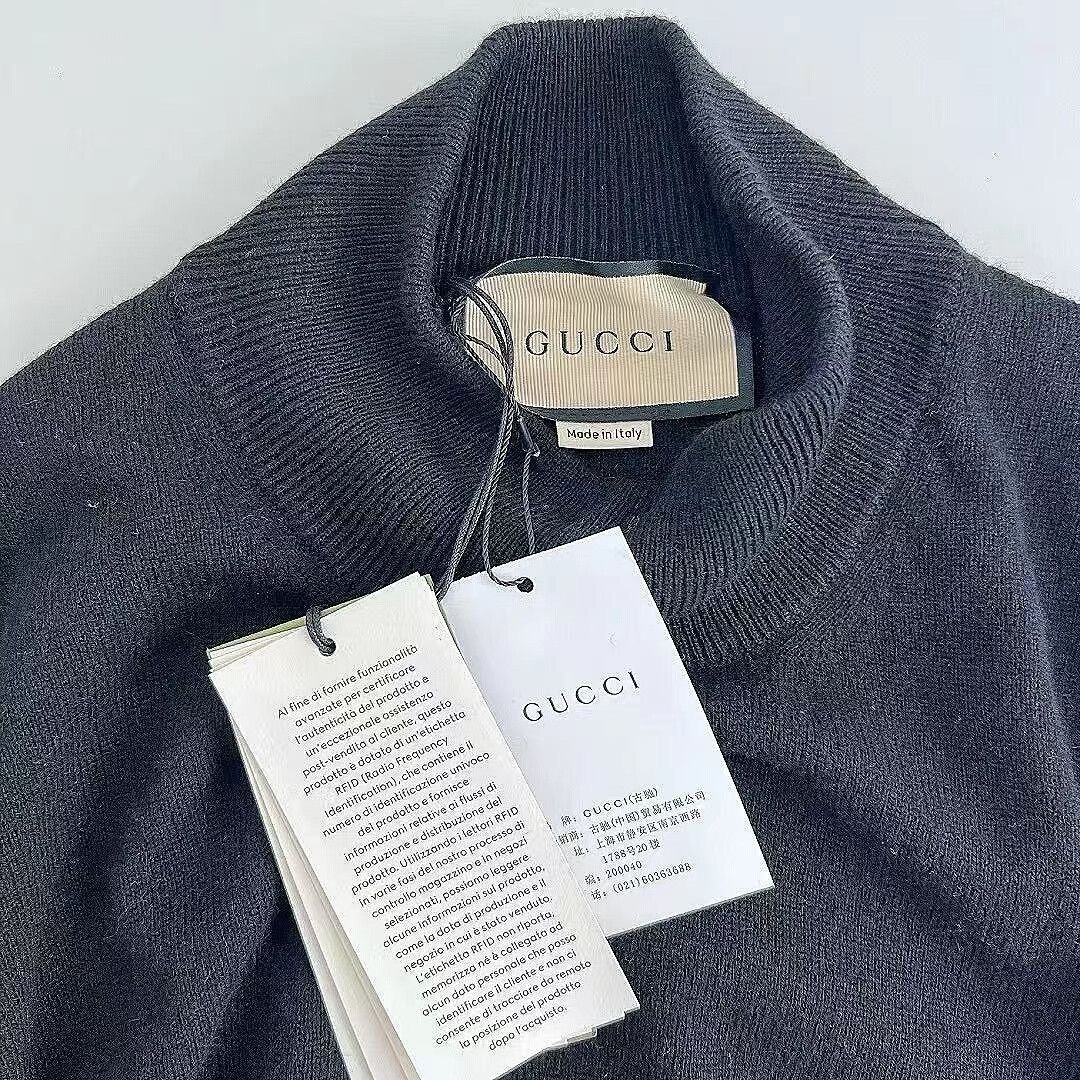 Gucci black high-neck cashmere sweater by gucci Size US S / EU 44-46 / 1 - 3 Thumbnail