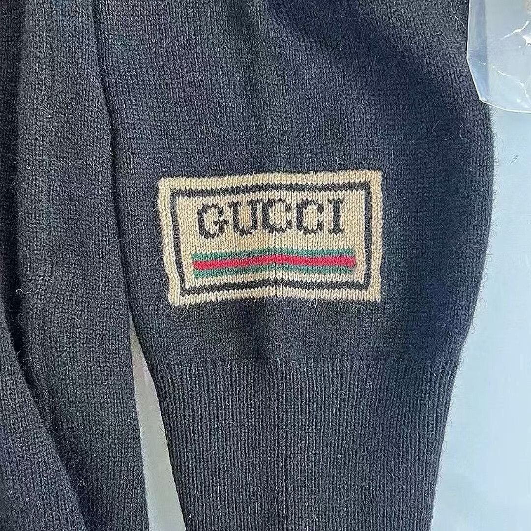 Gucci black high-neck cashmere sweater by gucci Size US S / EU 44-46 / 1 - 5 Thumbnail