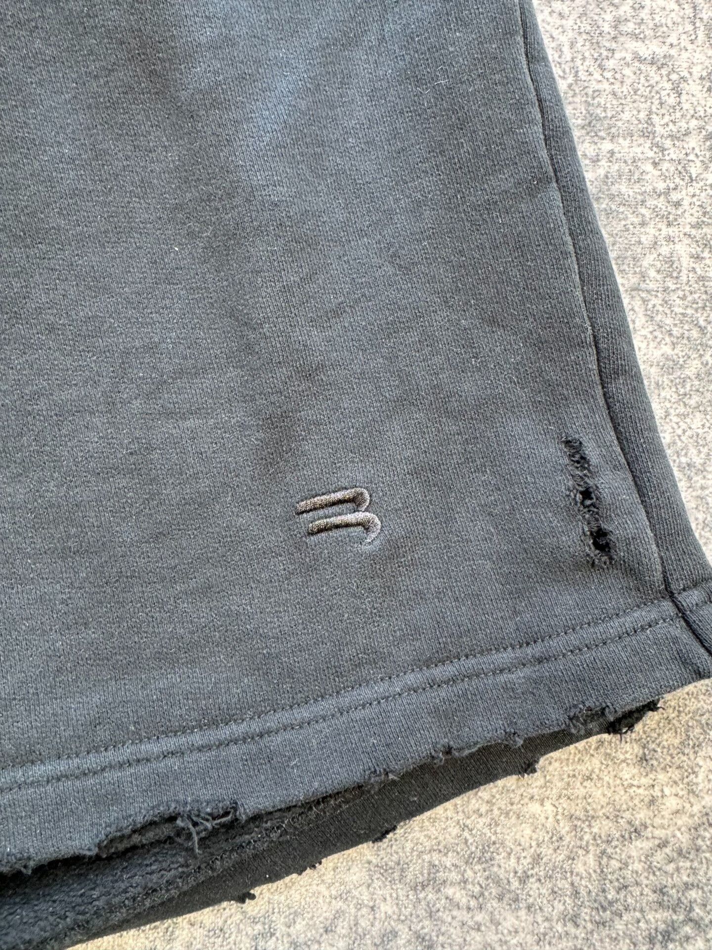 Balenciaga balenciaga black distressed shorts with logo Size US 27 - 2 Thumbnail