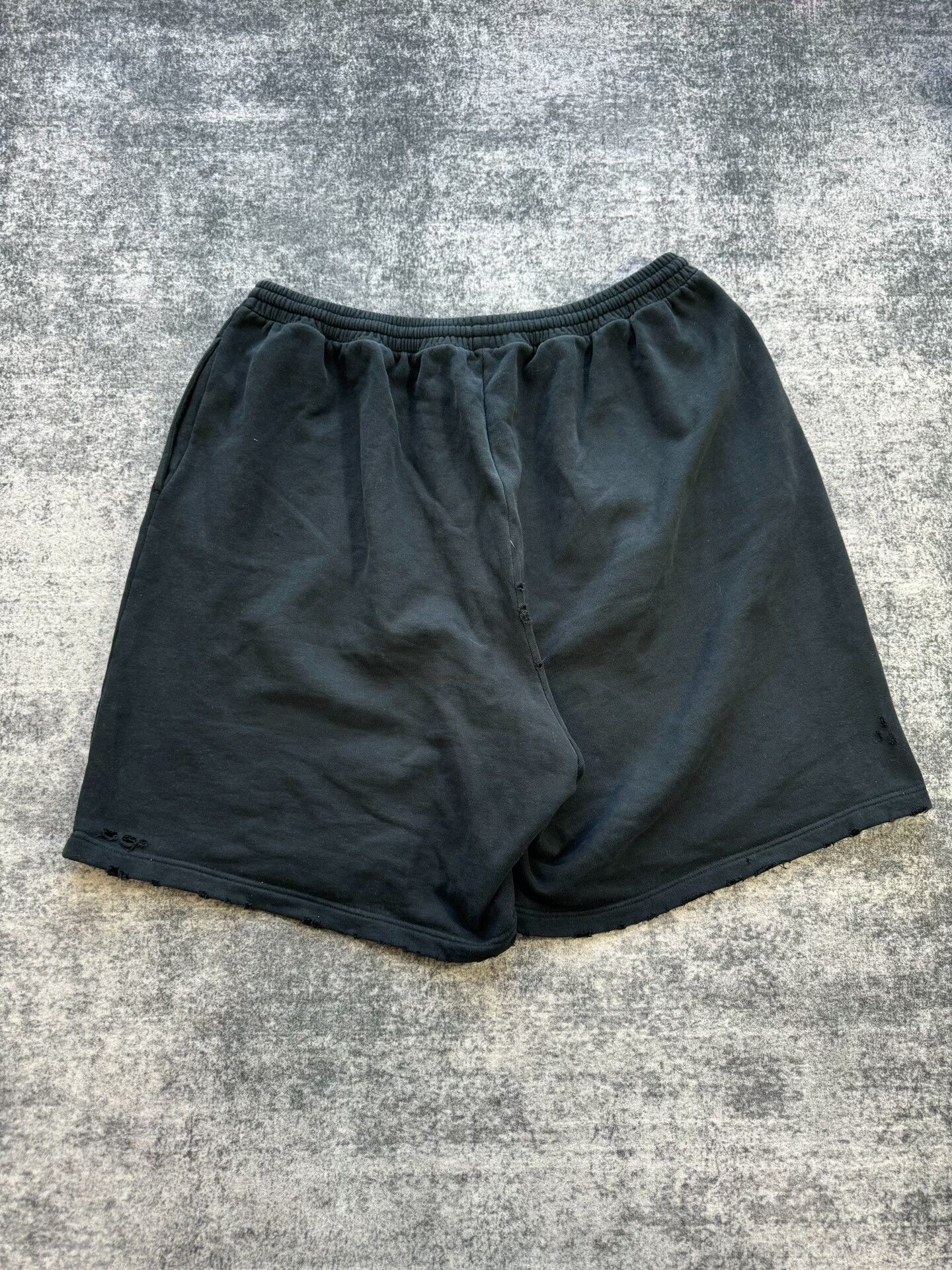 Balenciaga balenciaga black distressed shorts with logo Size US 27 - 4 Thumbnail