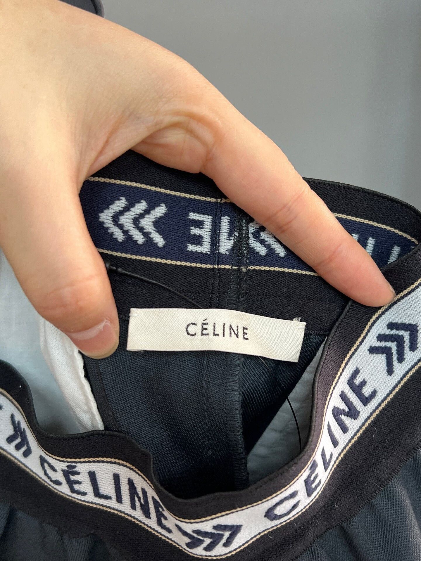 Celine celine wool wide-leg pants with logo waistband Size 38" / US 16 / IT 52 - 4 Thumbnail