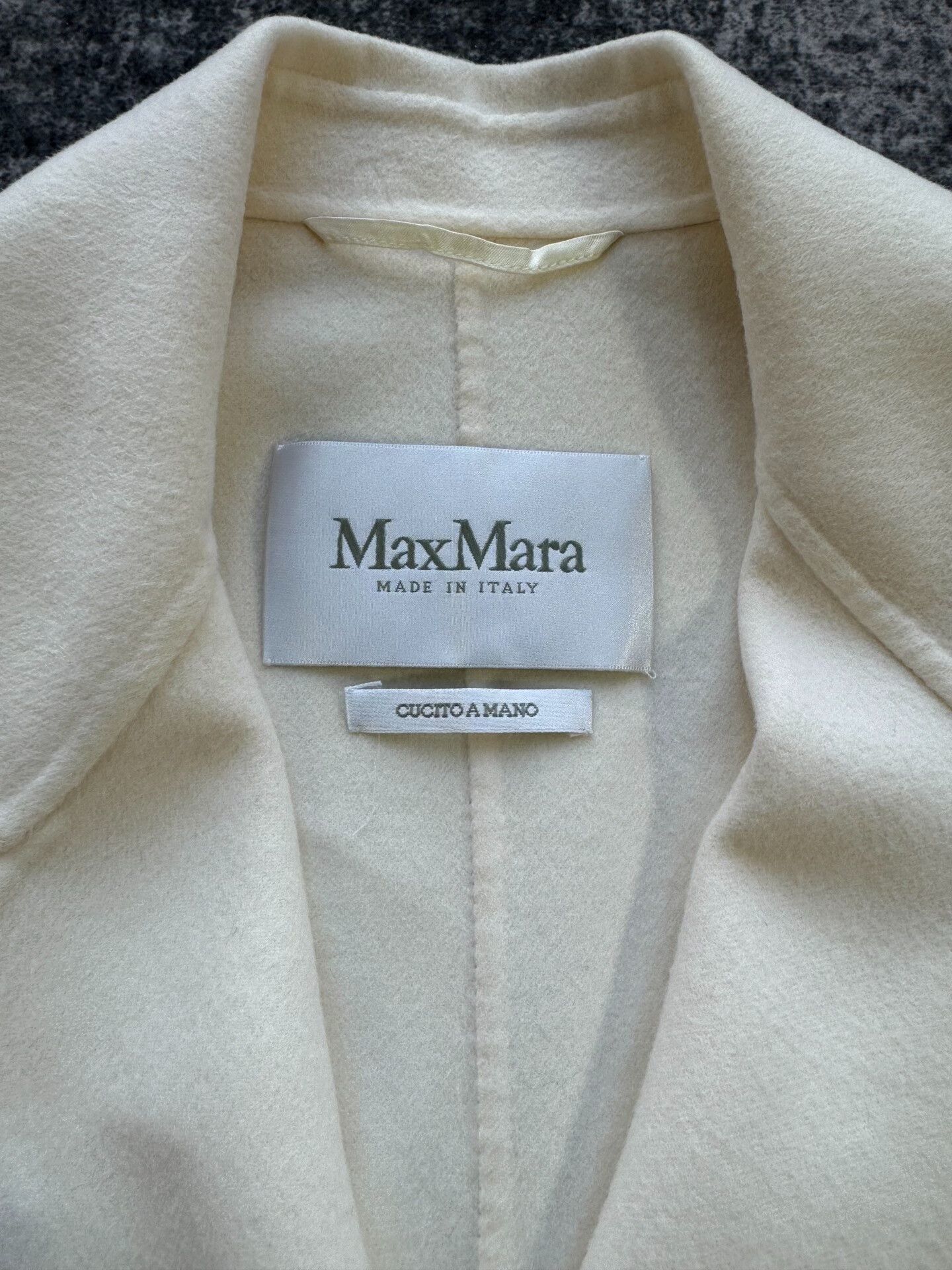 Max Mara MaxMara White Wool Coat Size 38 Size M / US 6-8 / IT 42-44 - 3 Thumbnail
