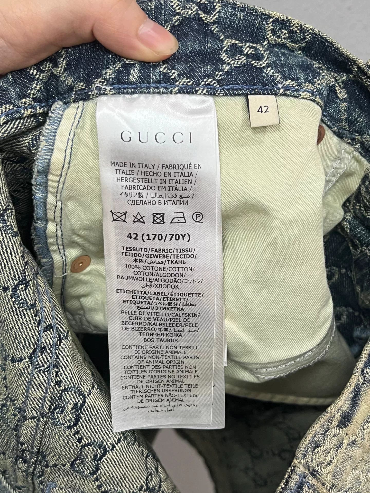 Gucci gucci distressed denim mini skirt with rhinestones Size 42" / US 20 - 5 Thumbnail