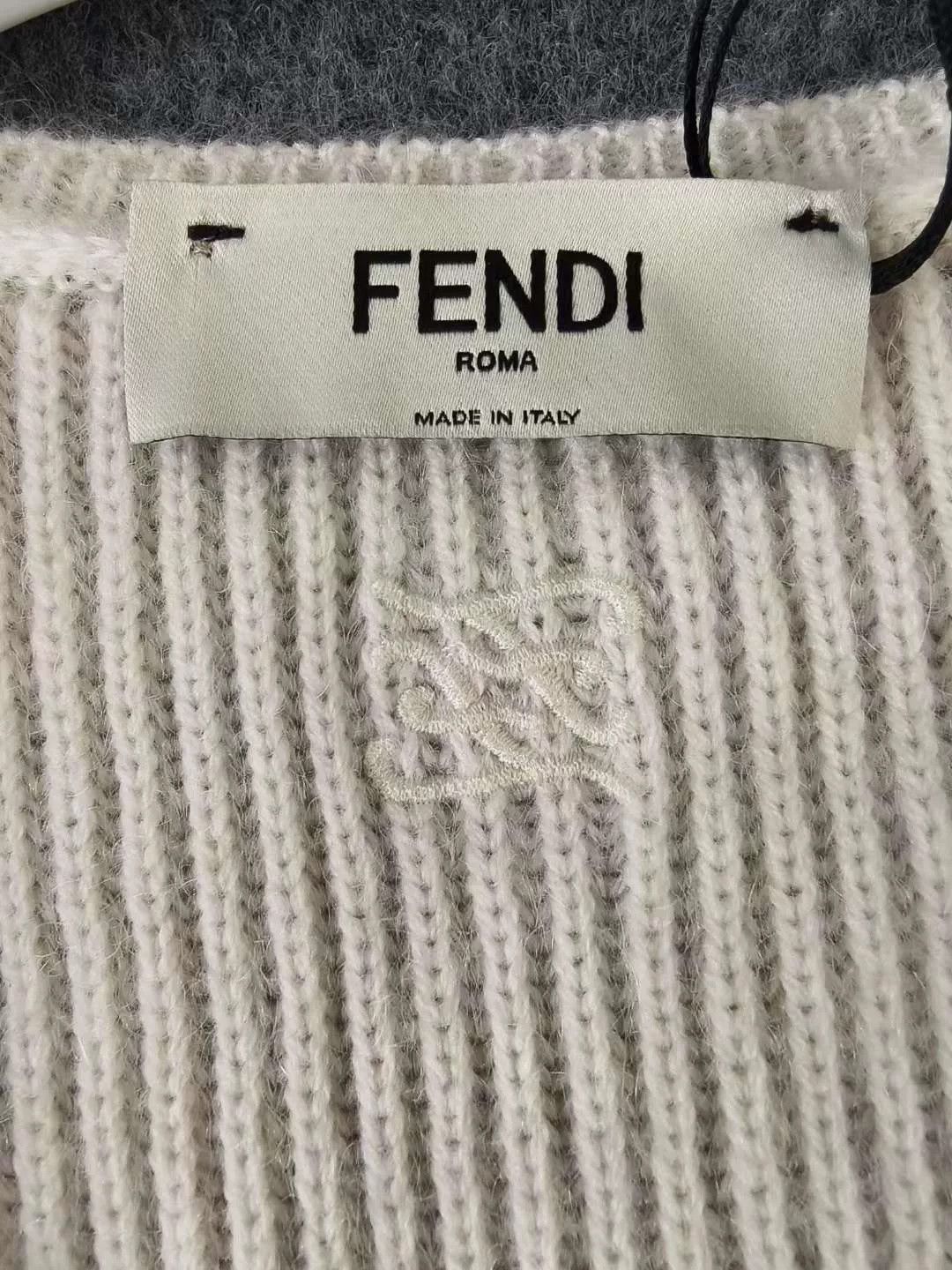Fendi fendi ivory cashmere knit dress Size S / US 4 / IT 40 - 3 Thumbnail