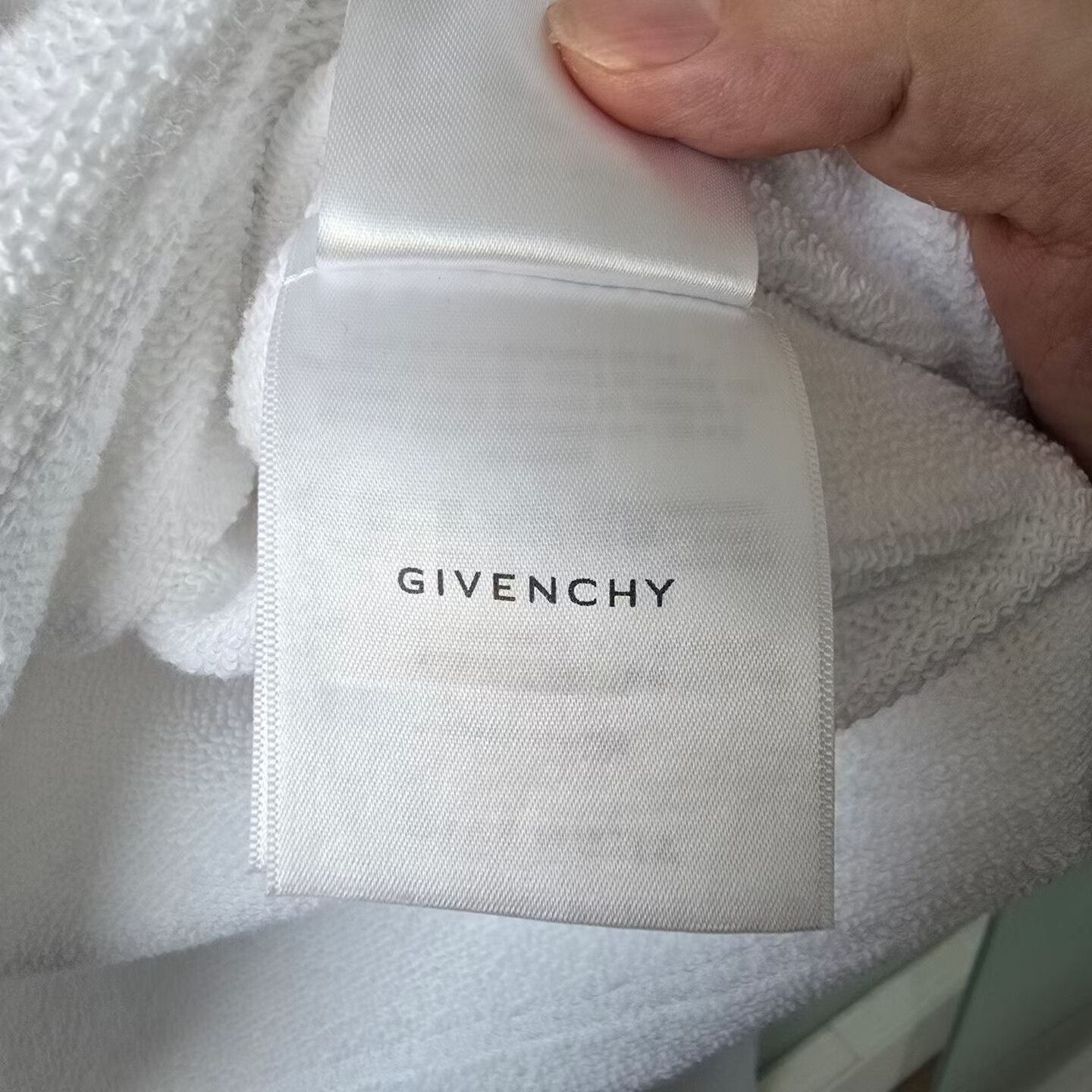 Givenchy givenchy gradient logo hoodie Size S / US 4 / IT 40 - 5 Thumbnail