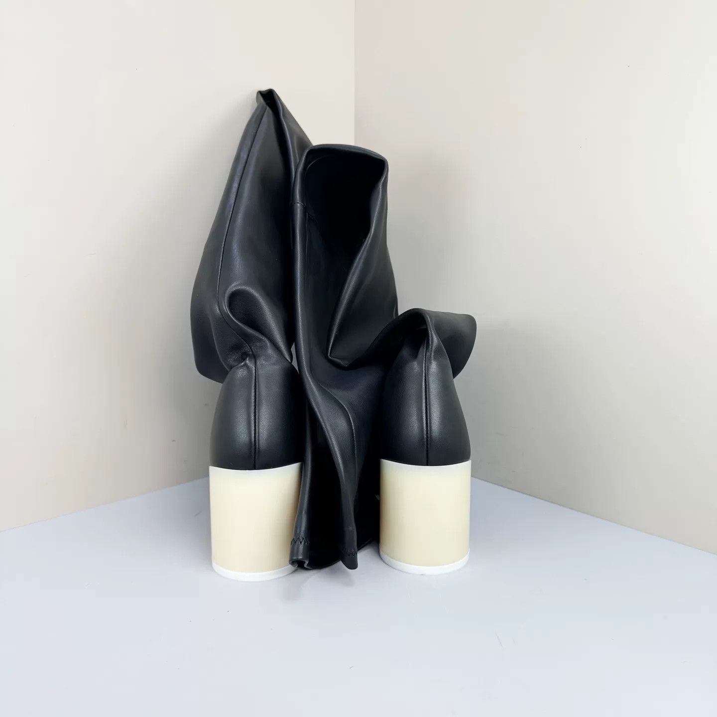 Maison Margiela Maison Margiela Black and White Long Boots Size US 6 / IT 36 - 2 Thumbnail