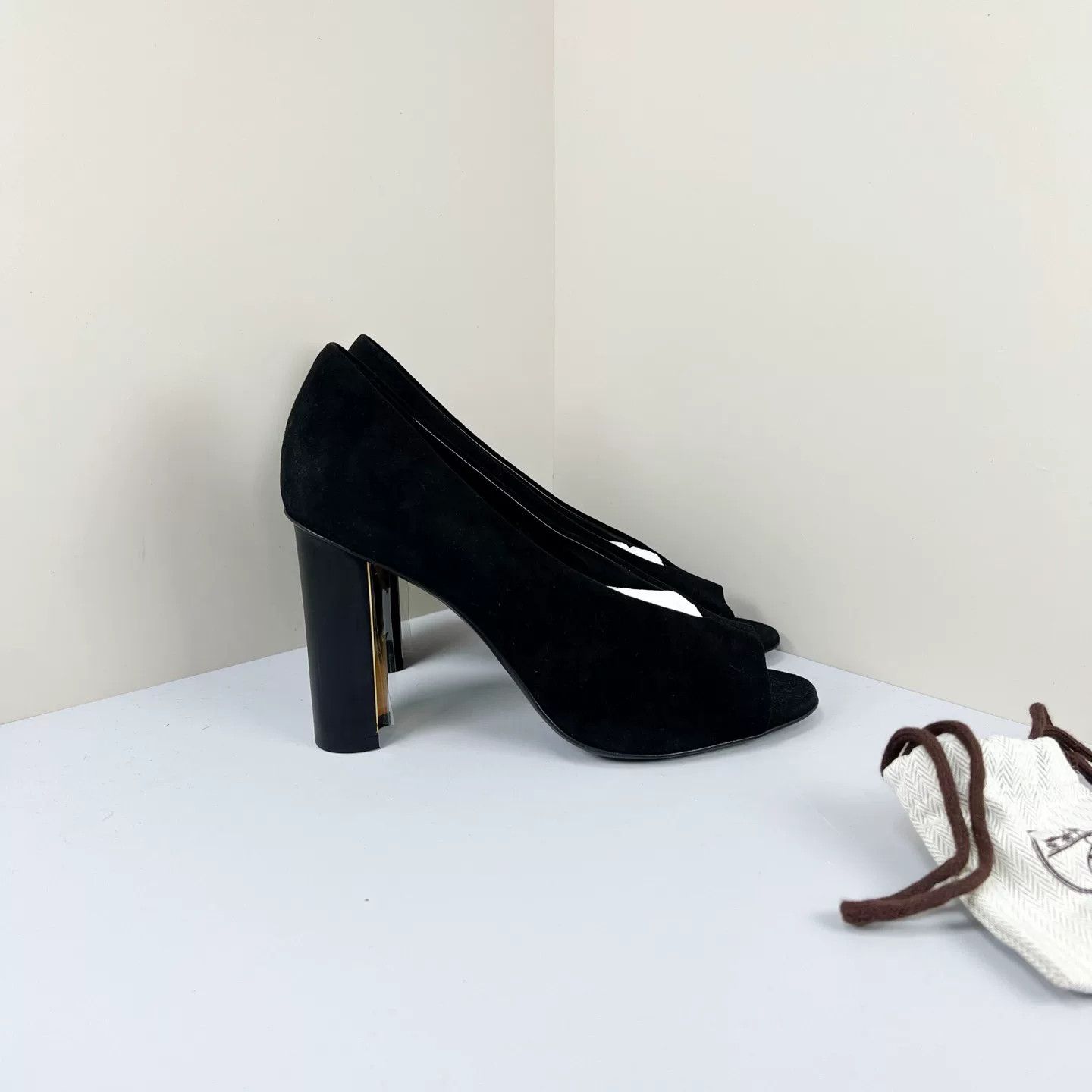 Hermes hermes black suede high heels size 37.5 Size US 7.5 / IT 37.5 - 4 Thumbnail