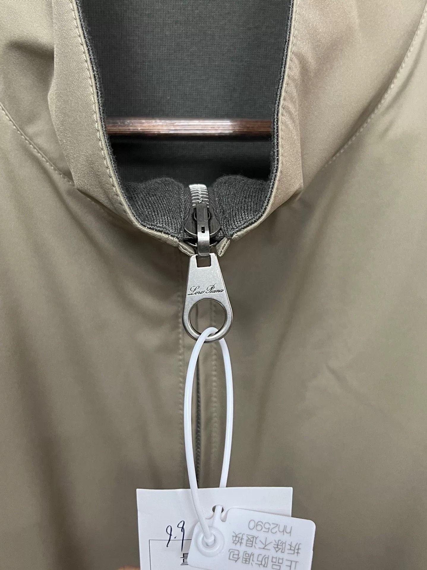Loro Piana Loro Piana Double-Sided Cashmere Bomber Size US L / EU 52-54 / 3 - 5 Thumbnail
