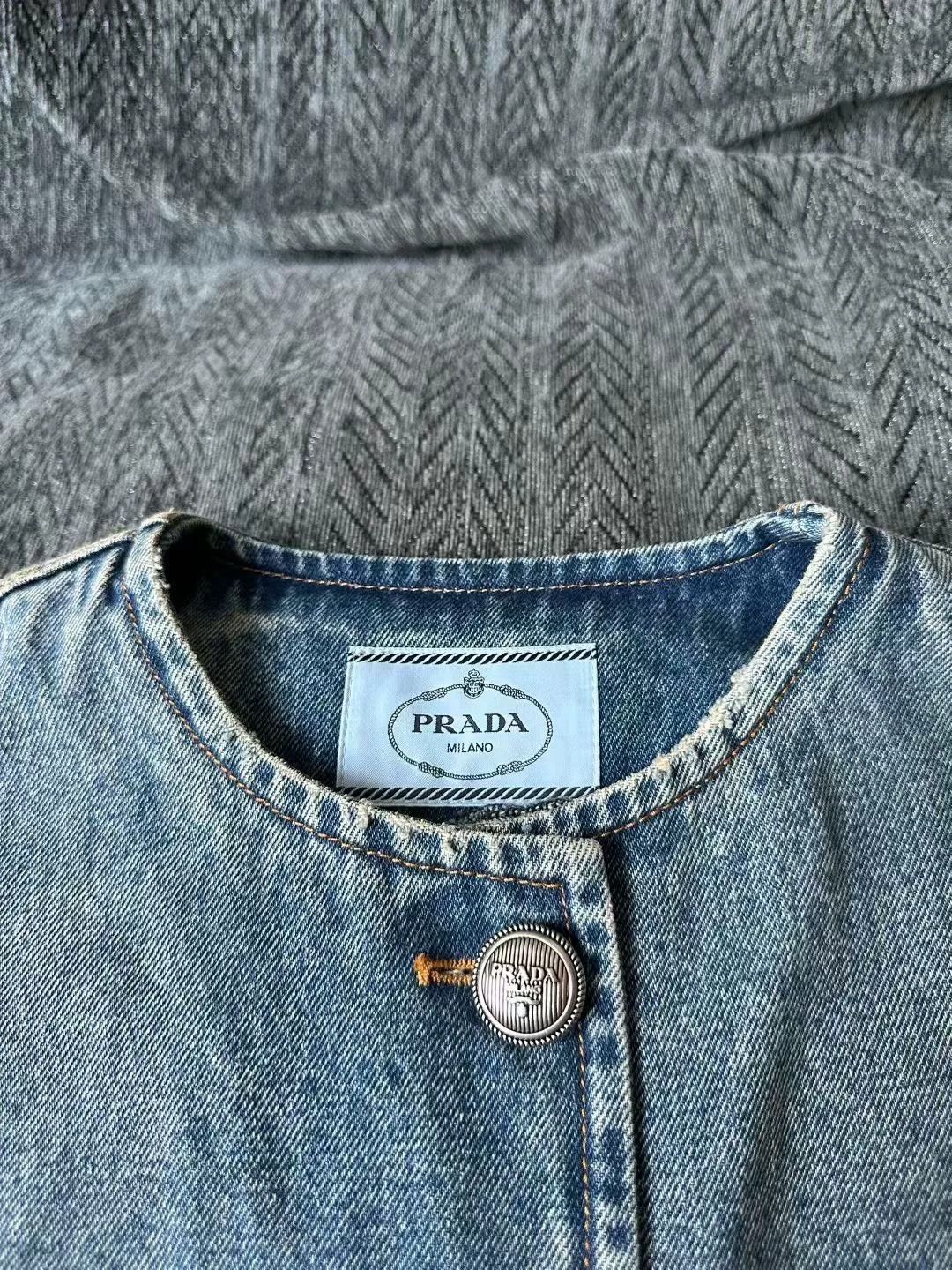 Prada prada short denim jacket with silver buckle Size M / US 6-8 / IT 42-44 - 3 Thumbnail