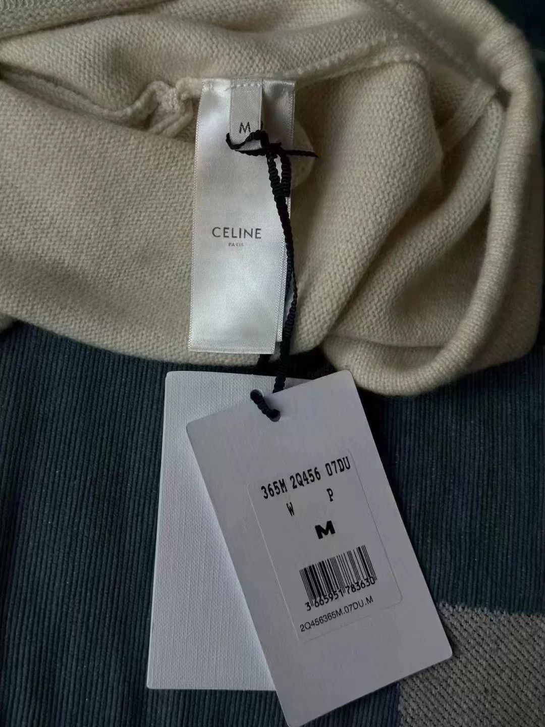 Celine celine beige cashmere letter sweater Size M / US 6-8 / IT 42-44 - 2 Thumbnail