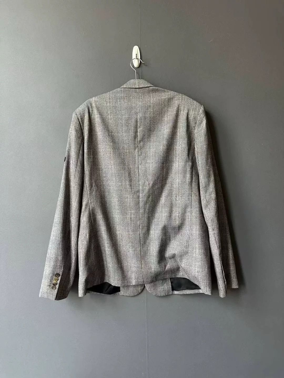 Balenciaga gray plaid suit jacket with sleeve tags Size US M / EU 48-50 / 2 - 2 Thumbnail