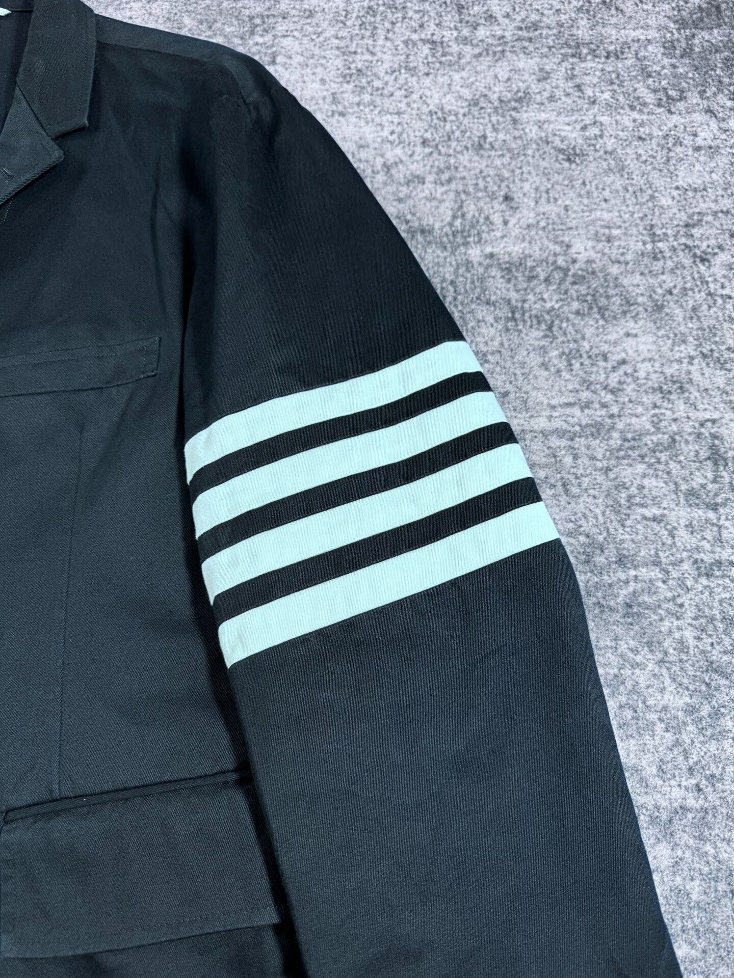Thom Browne Thom Browne Navy Blazer with Stripe Detail Size US M / EU 48-50 / 2 - 4 Thumbnail