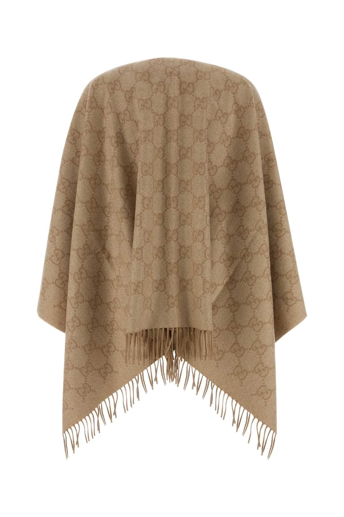 Gucci Embroidered Cashmere Blend Cape Size M / US 6-8 / IT 42-44 - 2 Thumbnail