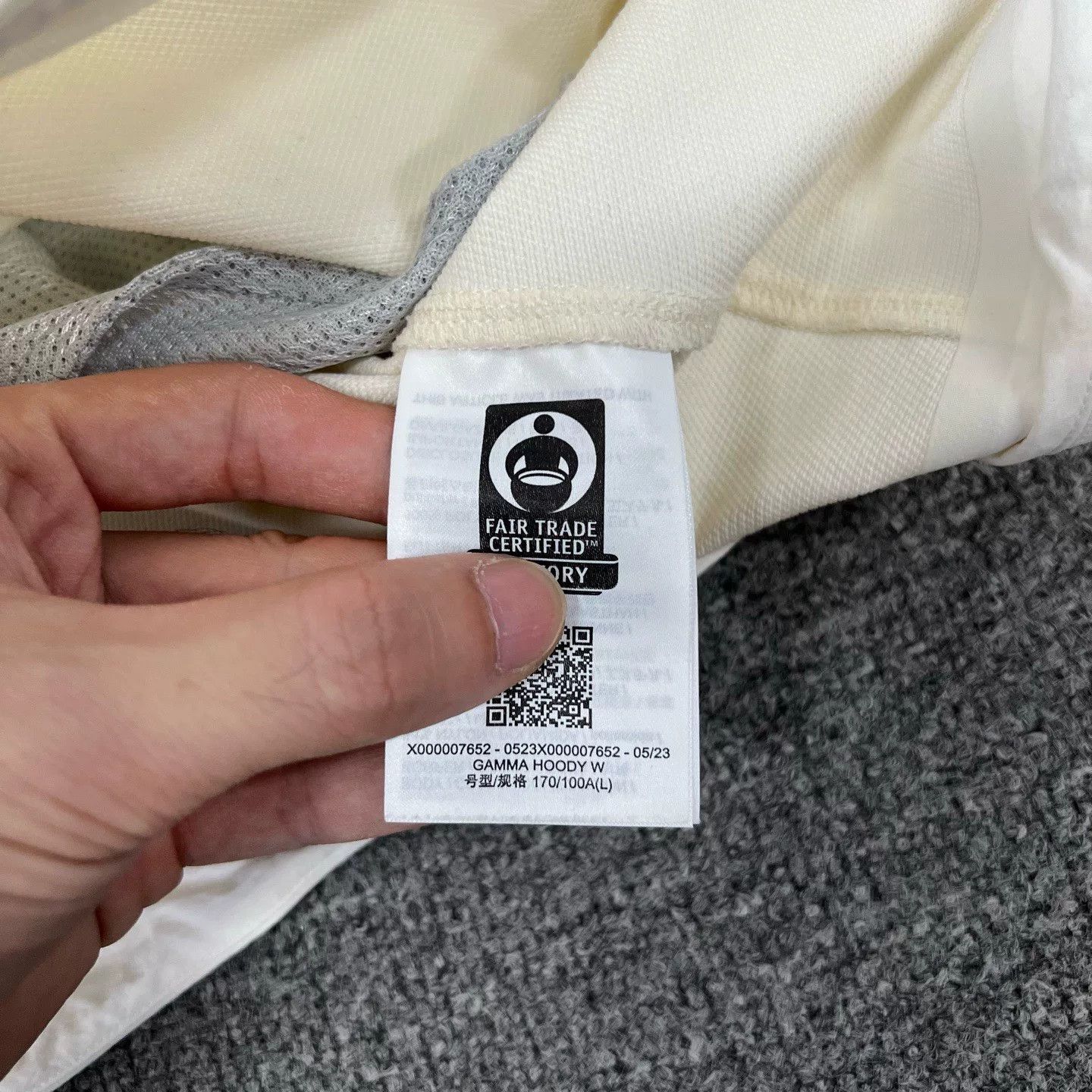 Arc'teryx Arc'teryx Beige Jacket Size L Size US L / EU 52-54 / 3 - 6 Thumbnail