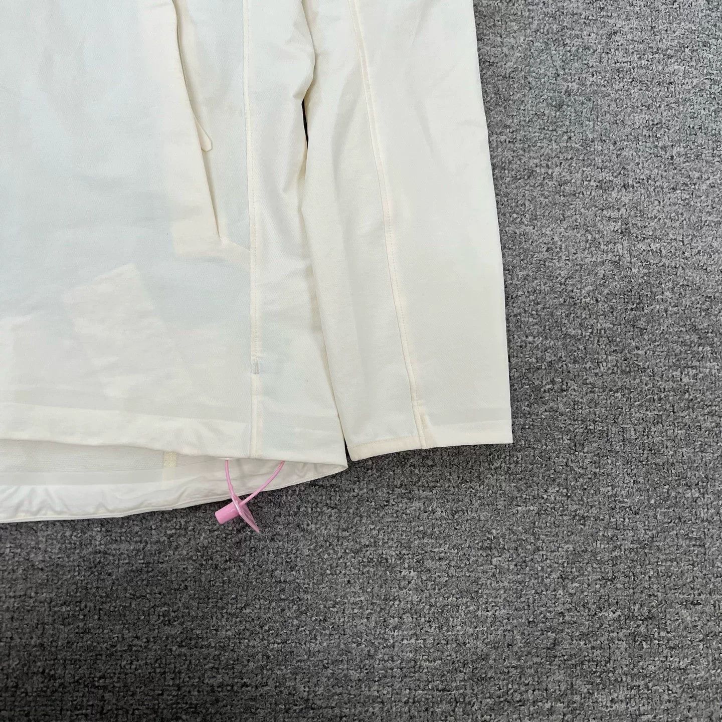 Arc'teryx Arc'teryx Beige Jacket Size L Size US L / EU 52-54 / 3 - 2 Thumbnail